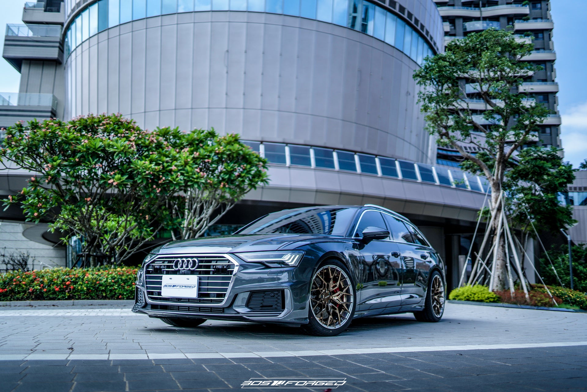 Audi A6 Avant | UF2-129 – 305ForgedWheels